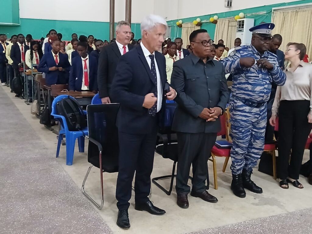 ANIMATION D’UN PANEL HISTORIQUE SUR LA PARTICIPATION DES AFRICAINS A LA SECONDE GUERRE MONDIALE PAR L’ASSOCIATION DES RUSSOPHONES EN CI, L’UNIVERSITÉ  – photo 22
