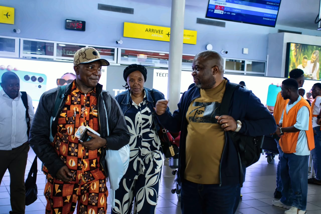 Accueil des Recteurs du RUPA à leur arrivée à Abidjan