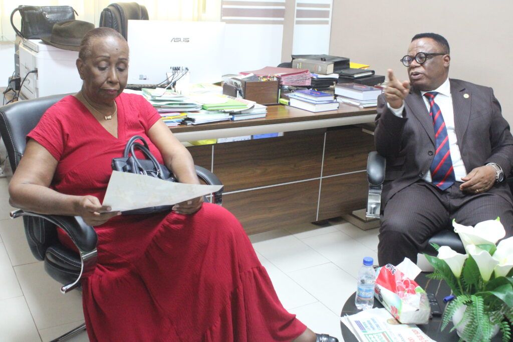 Réception de madame Lydie Akoua dans le cadre de l’organisation du centenaire de L’Eglise Méthodiste les Béatitudes du Plateau – photo 5